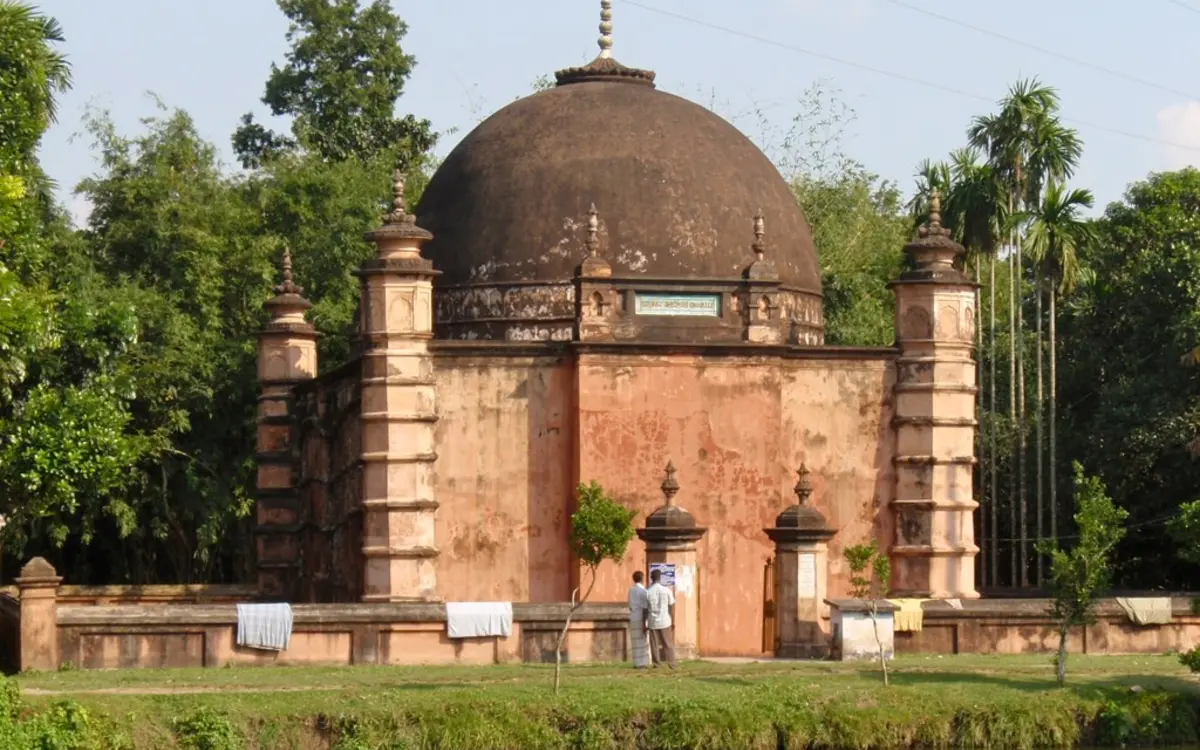 আতিয়া মসজিদ, টাঙ্গাইল