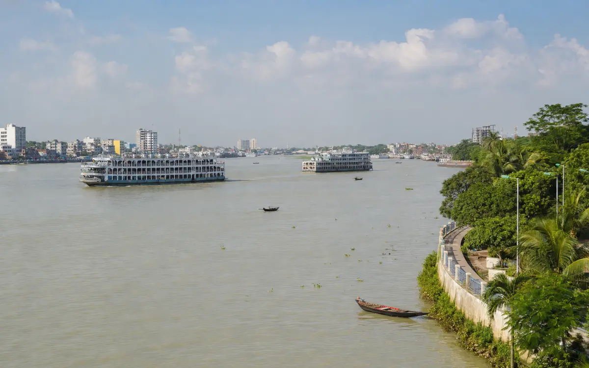 কীর্তনখোলা নদীর তীর, বরিশাল