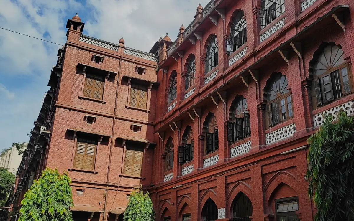 কার্জন হল, ঢাকা