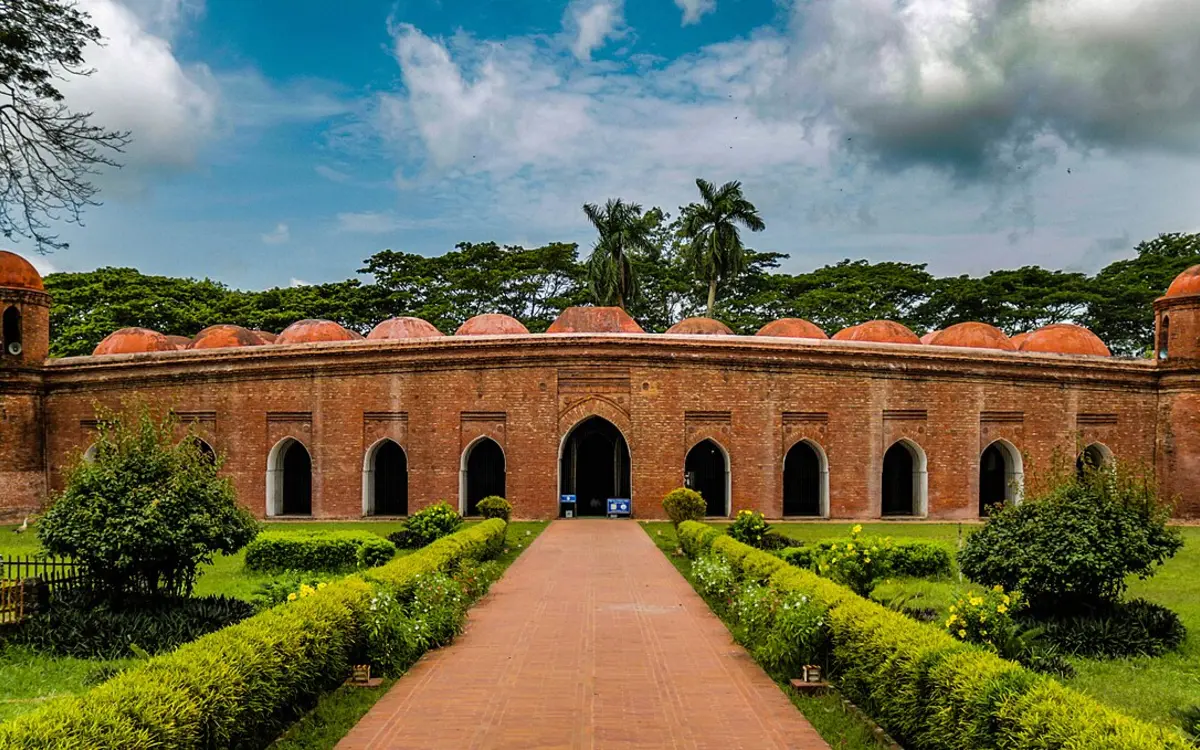 ষাট গম্বুজ মসজিদ, বাগেরহাট